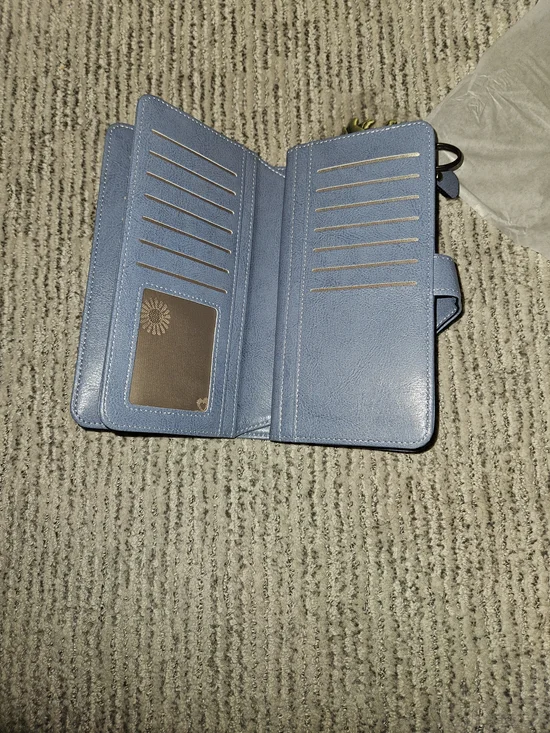 Eeyore Light Blue Wallet with Brass Flower Snap - Picture 4 of 6